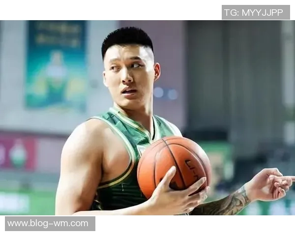 曾繁日状态低迷4投0中仅得1分3篮板4助攻1盖帽犯规满离场表现令人失望